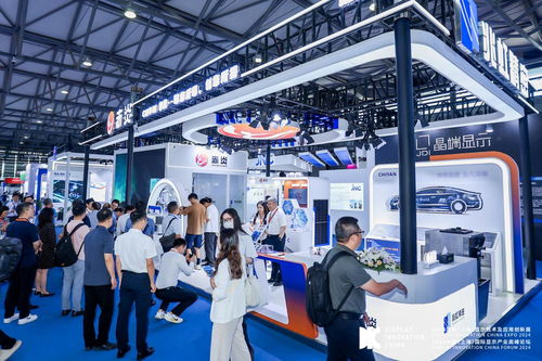 赤炎玻璃副總裁潘張立 堅(jiān)持 剛?cè)岵?jì) 研發(fā)策略,與中國顯示產(chǎn)業(yè)發(fā)展同頻共振